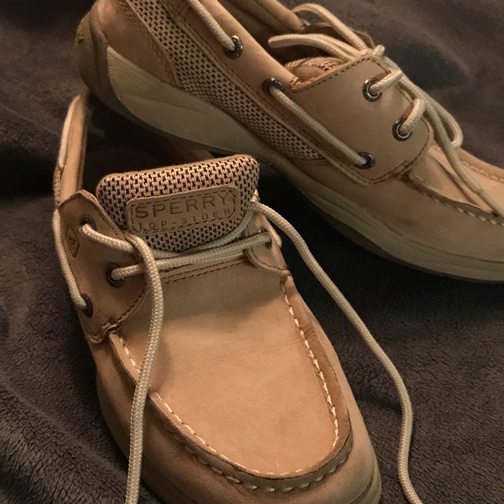 Sperry top sider shoe